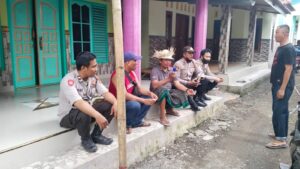 Polsek Praya Timur Himbau Pihak Panitia Nede Untuk Hentikan Judi Sabung Ayam Dan Bola Adil