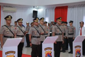 Kapolda NTB Pimpin Sertijab Irwasda dan Tiga Kapolres