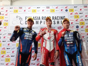 Dua Pembalap Muda Indonesia Podium Kelas Prosuction 250cc