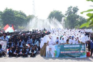 Upacara Hari Santri Nasional Dihadiri Ribuan Santriwan dan Santriwati di Lombok Tengah
