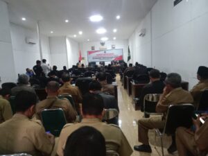 Bupati KLU Djohan Sjamsu Hadiri Rapat Rancangan APBD Tahun Anggaran 2024