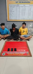 Sat Res Narkoba Polres Loteng Amankan Tiga Terduga Pelaku Tindak Pidana Narkotika.