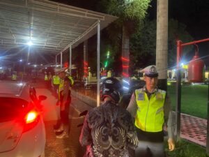 Jelang Pemilu dan Nataru 2024, Satgas Kamseltibcar lantas OMB Polres Bima Laksanakan Razia Cipkon