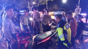 Jamin Kamseltibcar Pasca Pemilu, Satlantas Polres Bima Laksanakan Patroli Dialogis
