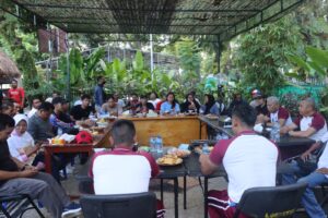 Polres Loteng Gelar Olahraga Bersama Dan Coffe Morning Bersama Awak Media.