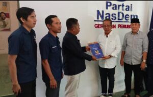 DPD NasDem Loteng Terima Pendaftaran Ruslan-Masrun