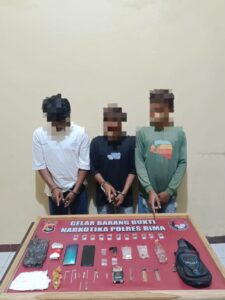 SatResnarkoba Polres Bima Kembali Gulung Komplotan Pengedar Sabu-sabu di Parado