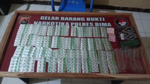 Jualan Tramadol, IRT dan Teman Prianya Diringkus Satresnarkoba Polres Bima