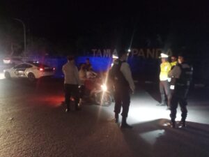 Cegah Guankamtibmas, Sat Samapta Polres Bima Gelar Patroli Rutin