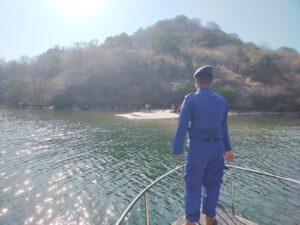 Cegah Aksi Kriminal, Sat Polairud Polres Bima Sisir Sejumlah Tempat Wisata