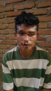 Tim Gabungan Polsek dan Dalmas Sat Samapta Polres Bima Evakuasi Pelaku Penganiayaan Dari Amukan Massa