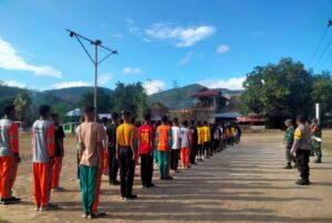 Personel Polsek Monta Mulai Latih Pasukan Paskibraka