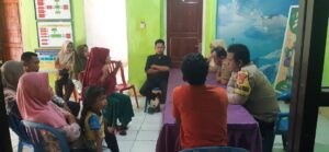 Bhabinkamtibmas Palibelo Cooling System Imbau Warga Jaga Kamtibmas Jelang Tahapan Pilkada