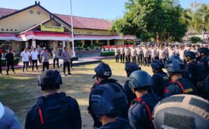 Pimpin Apel Persiapan Pengamanan Pendaftaran Bakal Calon Bupati, Kapolres Arahkan Personelnya Maksimal