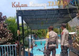 Berikan Rasa Aman Bagi Pengunjung, Polsek Madapangga Patroli di Tempat Wisata