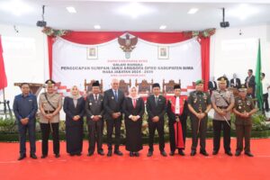 Kapolres Eko Sutomo Hadiri Pelantikan 45 Anggota DPRD Kabupaten Bima