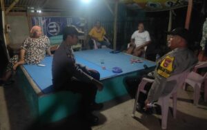 Personel Polsek Sanggar Optimalkan Patroli Dialogis Sambang Warga Malam Hari