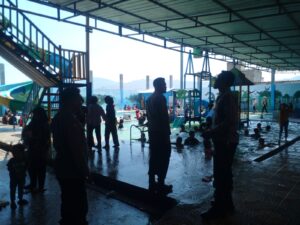 Jaga situasi Kamtibmas Tahapan Pilkada, Polsek Woha Patroli Pengamanan Wisata