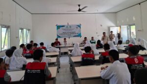 Kapolsek Soromandi Jadi Pemateri Penyuluhan Narkoba di Kalangan Pelajar