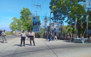 Satgas Preventif OMP Polres Bima Pantau Penertiban  Baliho Jelang Pilkada Serentak 2024