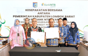 Bank NTB Syariah dan Pemkab Lobar Teken Kerja Sama Kartu Kredit Tanpa Marjin