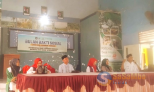 Ibu Bupati Baiq Nurul Aini Pathul Bahri Hadiri Pembagian Paket Sembako di Kecamatan Batukliang