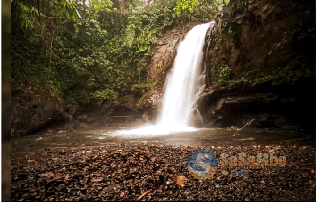 Pesona Air Terjun Tibu Bunter, Surga Kecil di Jantung Narmada