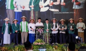 Menteri Nusron Wakili Presiden Hadiri Perayaan Hadi NW ke 72 dan Membuka Mukernas PB NW 2025