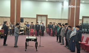 Enam Pejabat Eselon II Dirotasi, Lalu Sungkul Jadi Staf Ahli Bupati Loteng