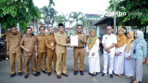Wabup Lombok Tengah Serahkan Ambulans Jenazah Gratis untuk RSUD Praya