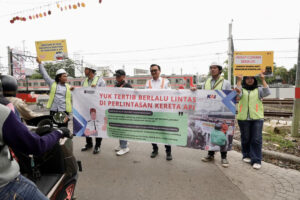 KAI Daop 1 Jakarta Ajak Generasi Muda Universitas Pancasila Bangun Budaya Disiplin di Perlintasan Sebidang