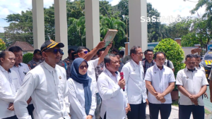 Demo Memanas! Ketua Pengadilan Agama Praya Disumpah Al-Qur’an di Hadapan Massa GMPRI