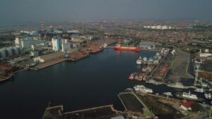 Pelindo Catat Kinerja Positif Pelabuhan Tanjung Emas Sepanjang Tahun 2025
