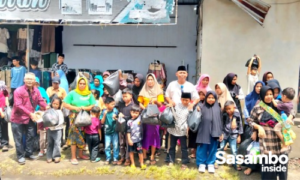 Pemdes Lendang Ara dan Baznas Ajak Puluhan Anak Yatim Belanja Gratis