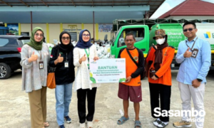 Bank NTB Syariah Salurkan Bantuan Bagi Korban Kebakaran di Dusun Sawo, Desa Kalimango Sumbawa