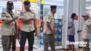 Meresahkan, ODGJ Didepan RSUD Praya Diamankan Satpol PP