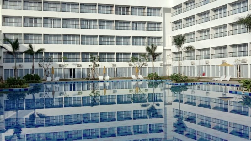 Raja Hotel Kuta Mandalika, Sensasi ‘The Royal of Mandalika’