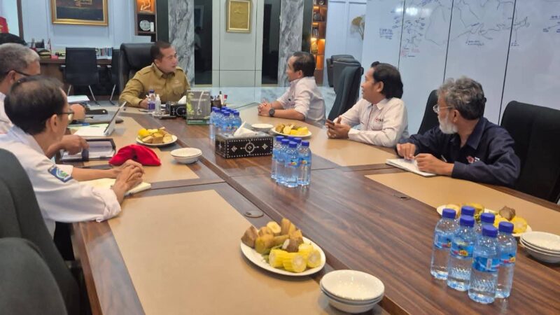 Audiensi dengan PMI NTB, Miq Iqbal Dorong Percepatan Realisasi Program Sosial dan Kebencanaan