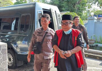 Eks Cawagub NTB, Suhaili FT Dijebloskan ke Penjara 