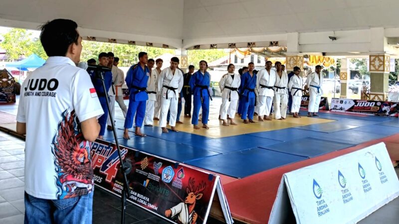 40 Atlet Adu Kekuatan di Kejuaraan Bupati Cup Judo Lombok Tengah 2026