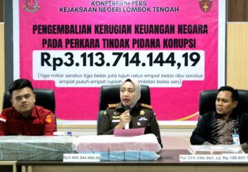 Kejari Loteng Kembalikan Rp 3,1 Miliar ke Kas Negara