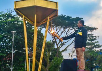 Gubernur Miq Iqbal Nyalakan Api Porprov XII NTB, Targetkan Sukses Prestasi dan Sukses PON 2028