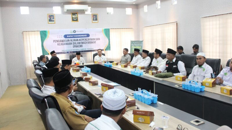 Tim PAKEM Lombok Tengah Waspadai Maraknya Isu Agama di Media Sosial, Warga Diminta Tak Mudah Terprovokasi