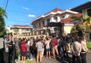 Dianggap Meresahkan dan Memecah Belah Kerukunan, Tim Hotman 911 Didesak Hengkang dari NTB
