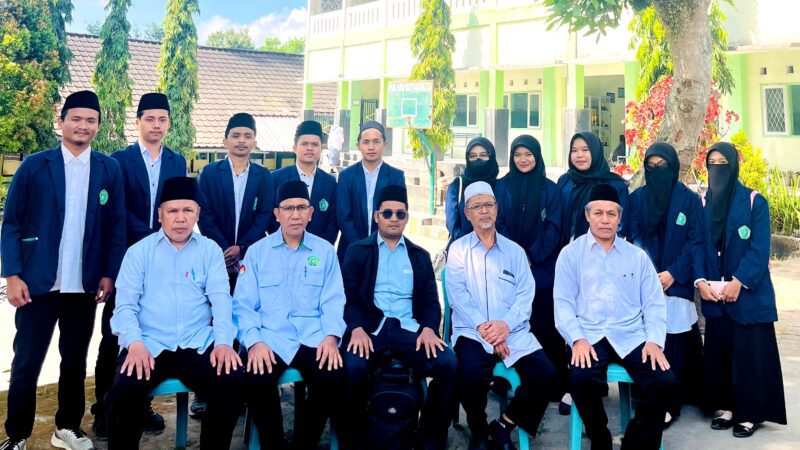 Sinergi Kampus dan Madrasah, IAI Hamzanwadi Pancor Serahkan Mahasiswa PPL di MA NW Kotaraja