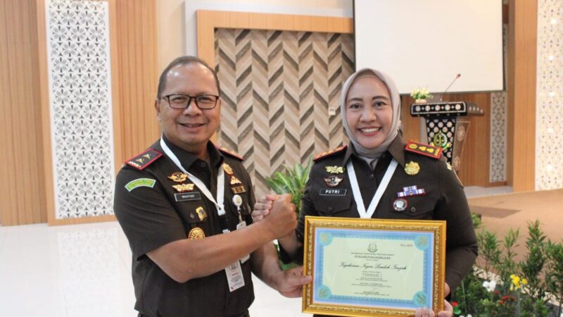 Bawa Kejari Lombok Tengah Jadi Terbaik se-NTB, Putri Ayu Wulandari Dipromosikan ke Kulon Progo