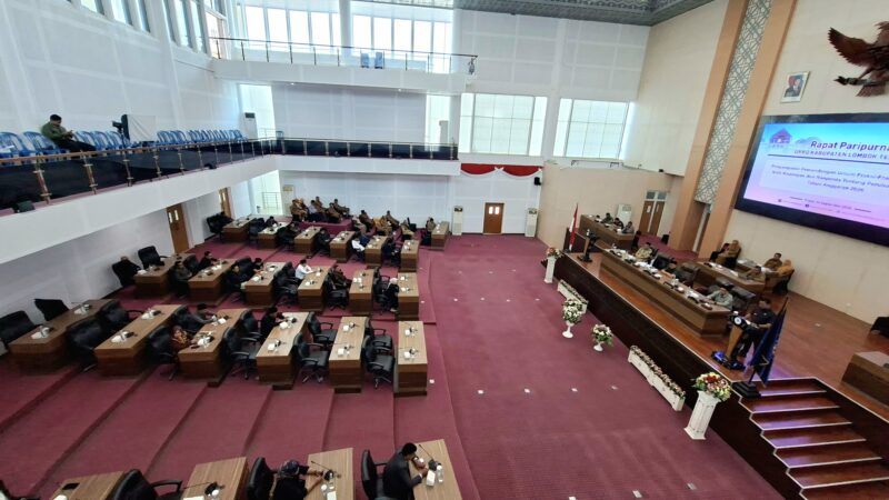 Warga Banyak Mengeluh, NasDem Soroti Jalan Rusak di Lombok Tengah