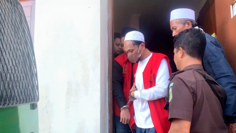 Divonis 14 Tahun, Walid Marong Masih Pertimbangkan Banding