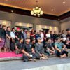 Laskar Sasak Sapa 160 Anak Yatim di Jonggat, Gaungkan Semangat “Saling Tunah, Saling Kangen”