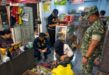 Gempur Rokok Ilegal, Satpol PP Loteng Sita Puluhan Ribu Batang Rokok Tanpa Cukai